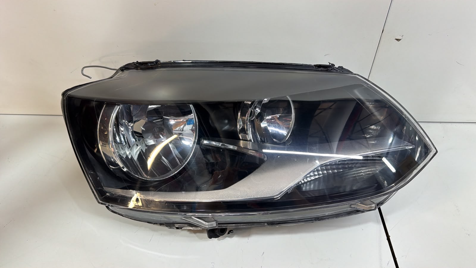 Farol Para Vw Fox Spacefox 2010 A 2014 Duplo Direito Arteb - foto 4 de 5