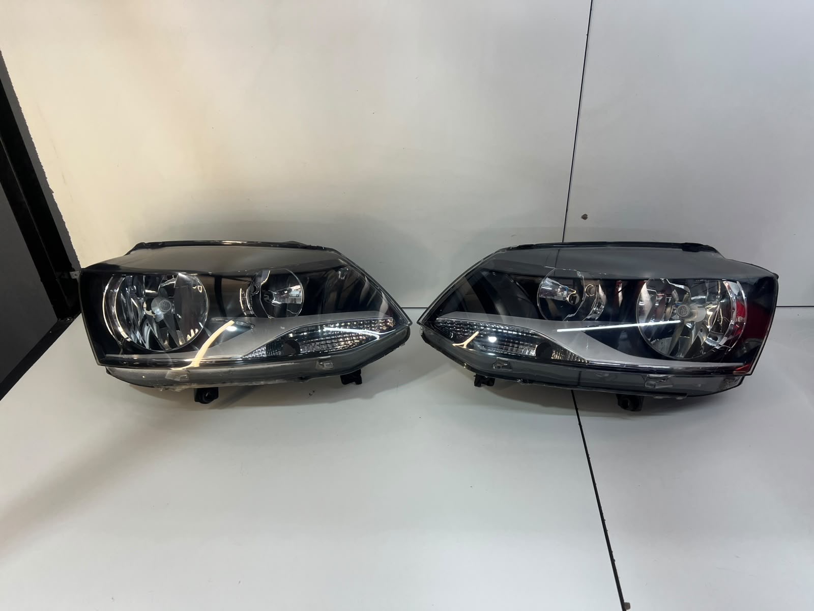 Par de Farol Para Vw Fox Spacefox 2010 A 2014 Duplo  Arteb - foto 1 de 4